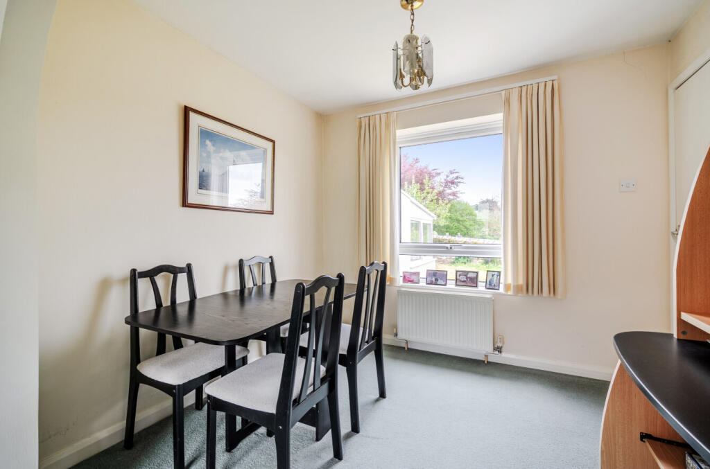 Court Road, Abbotskerswell, Newton Abbot, Devon photo 4