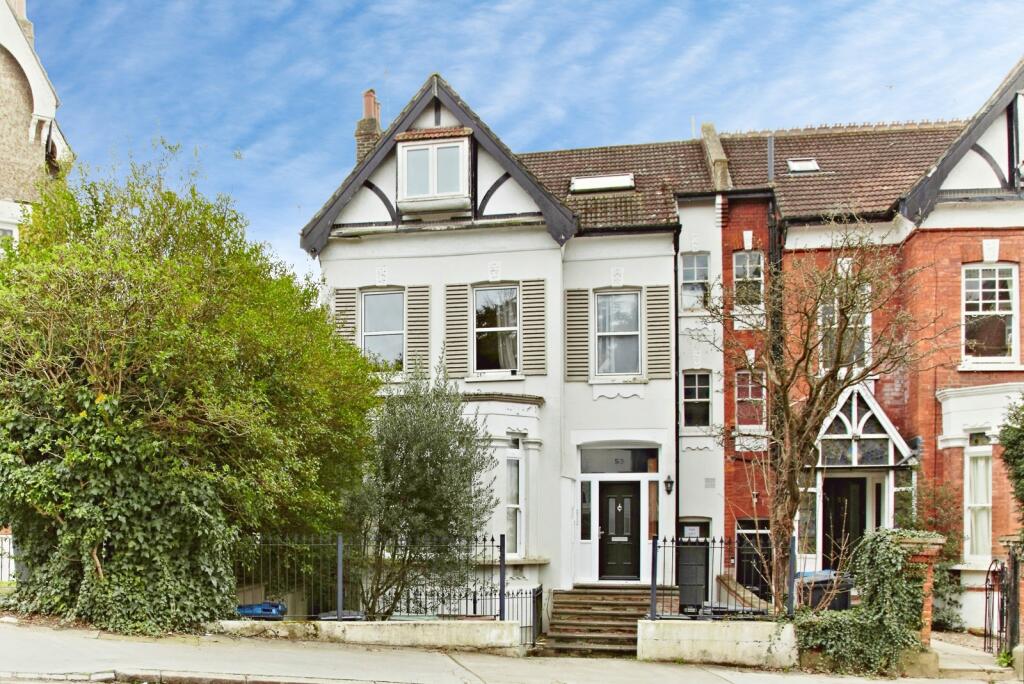 Main image of property: Birdhurst Rise, South Croydon, Surrey, CR2