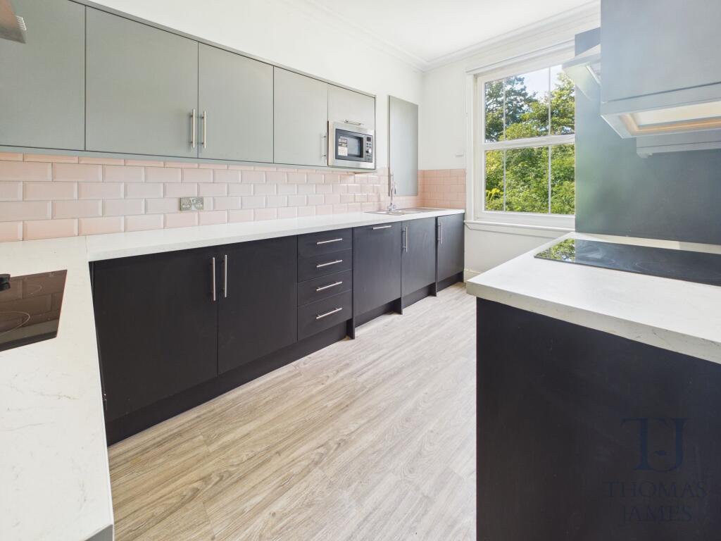 House in Nottingham - View 5