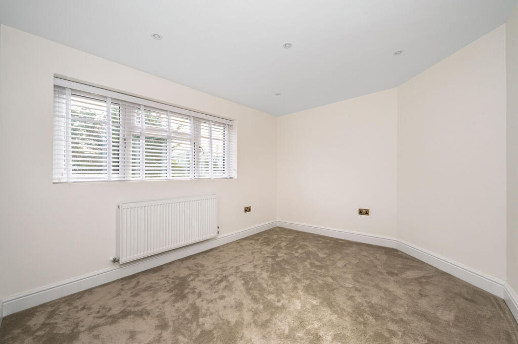 House in London - View 5