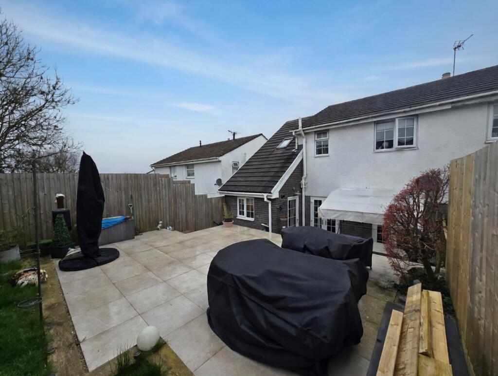 Highfields, Brackla, CF31 photo 2