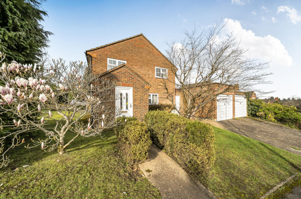 Main image of property: Warfield Road, Bracknell, Berkshire