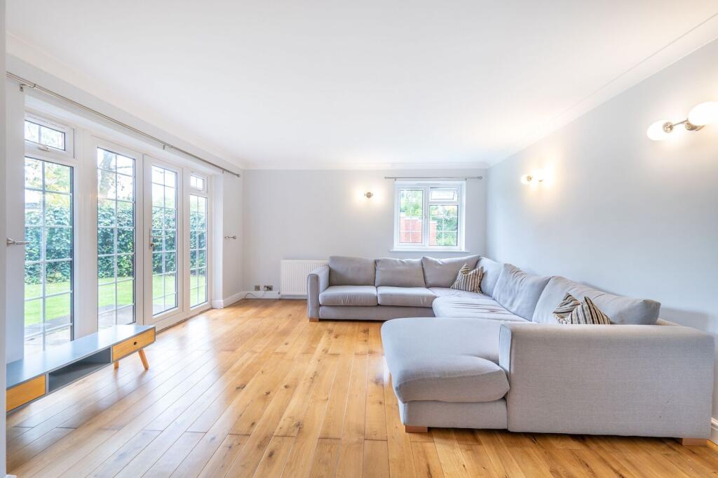 Wembley Park Drive, Wembley Park, Wembley, HA9 - More