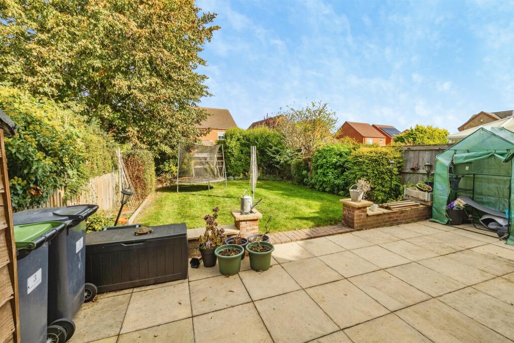 House in North Kesteven, Bracebridge Heath - View 3