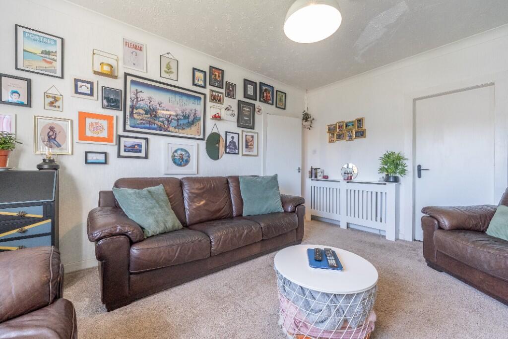 Broomfield Street, Airdrie, Lanarkshire, ML6 photo 5