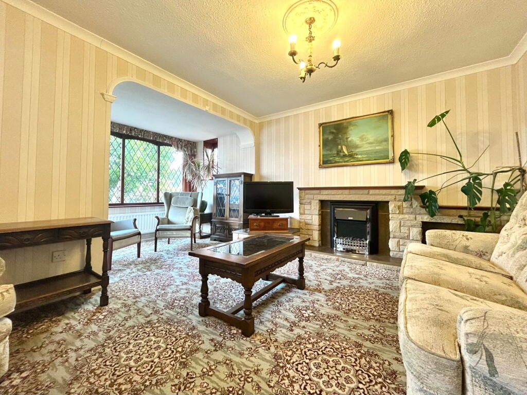 House in Dudley, West Midlands - View 4