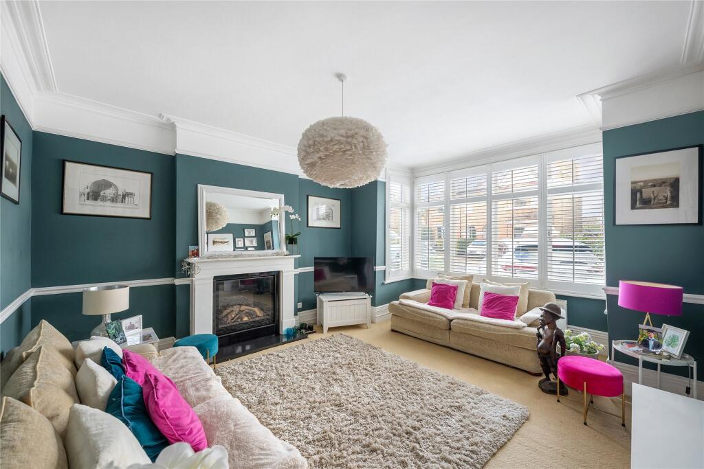 Main image of property: Popes Grove, Twickenham, TW1