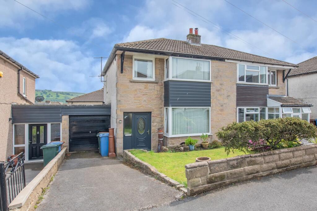 3-bed semi-detached on 27 Black Abbey Lane, Glusburn, North Yorkshire BD20 8PU, £240,000