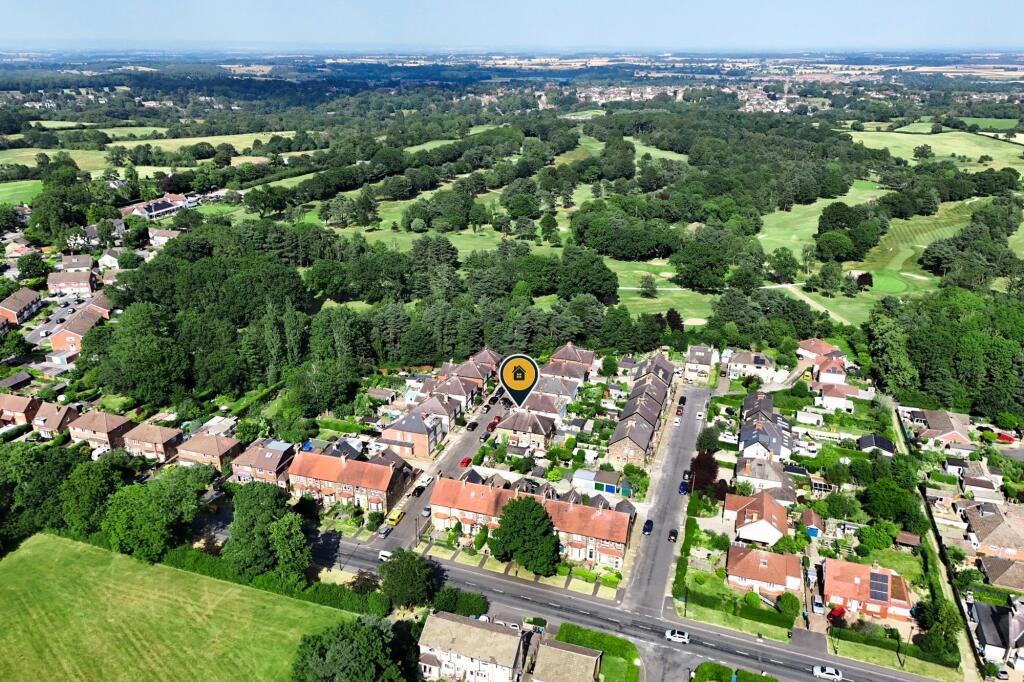House in Harrogate, Starbeck - View 2