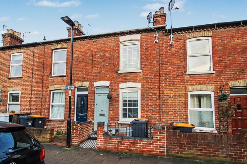 Main image of property: Beaconsfield Street, Bedford, MK41 7SD