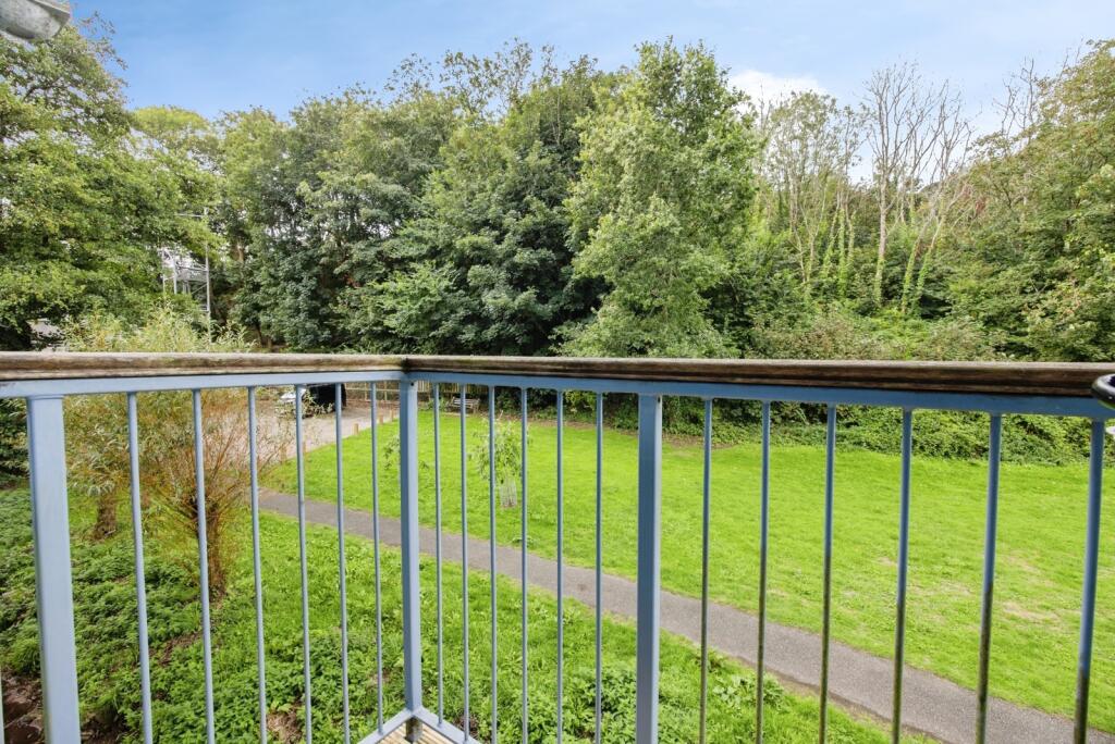 House in Plymouth - View 5