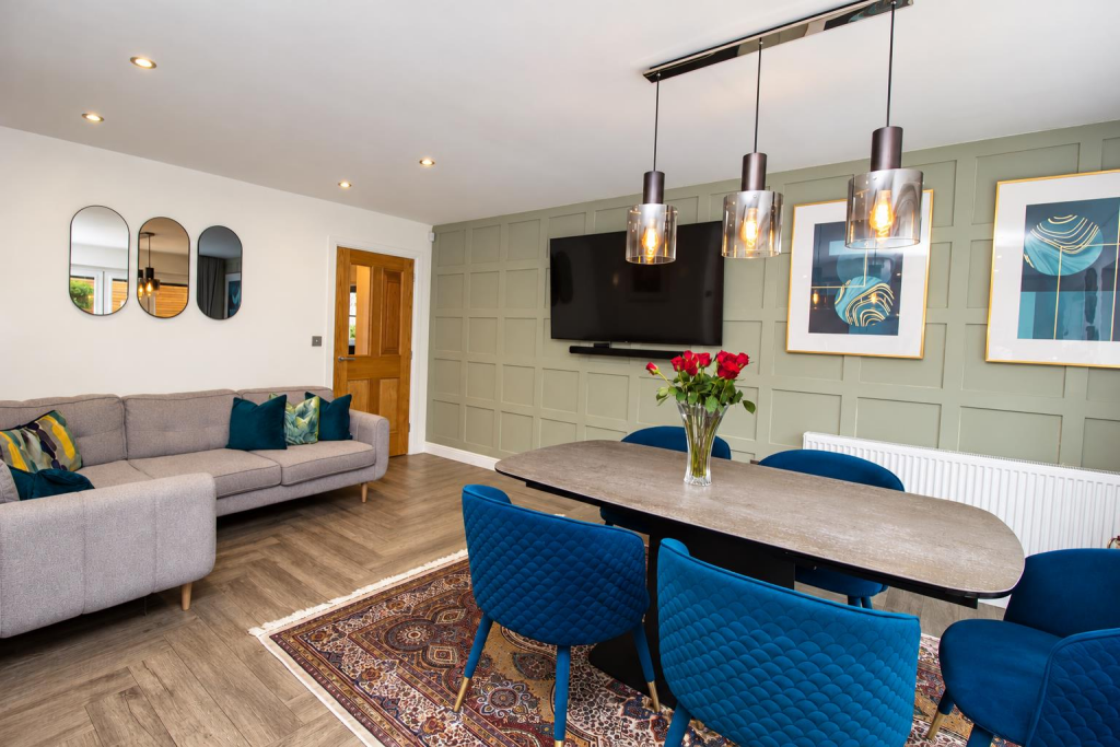 House in Blackburn, The Sycamores, Livesey - More