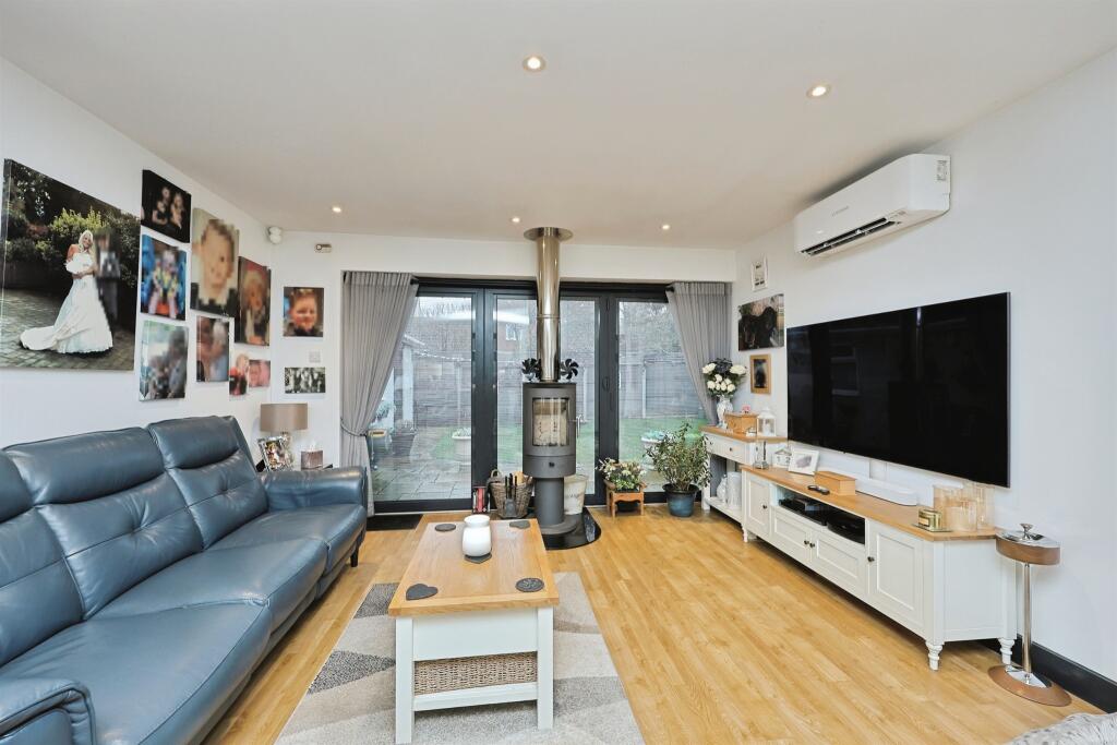 Priory Close, Sporle photo 4