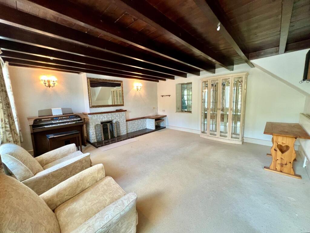 Wick Road, Ewenny, Vale of Glamorgan, CF35 5BL photo 3