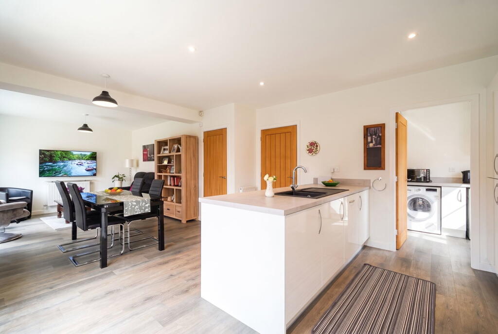 Barbel Drive, Blythe Valley photo 4