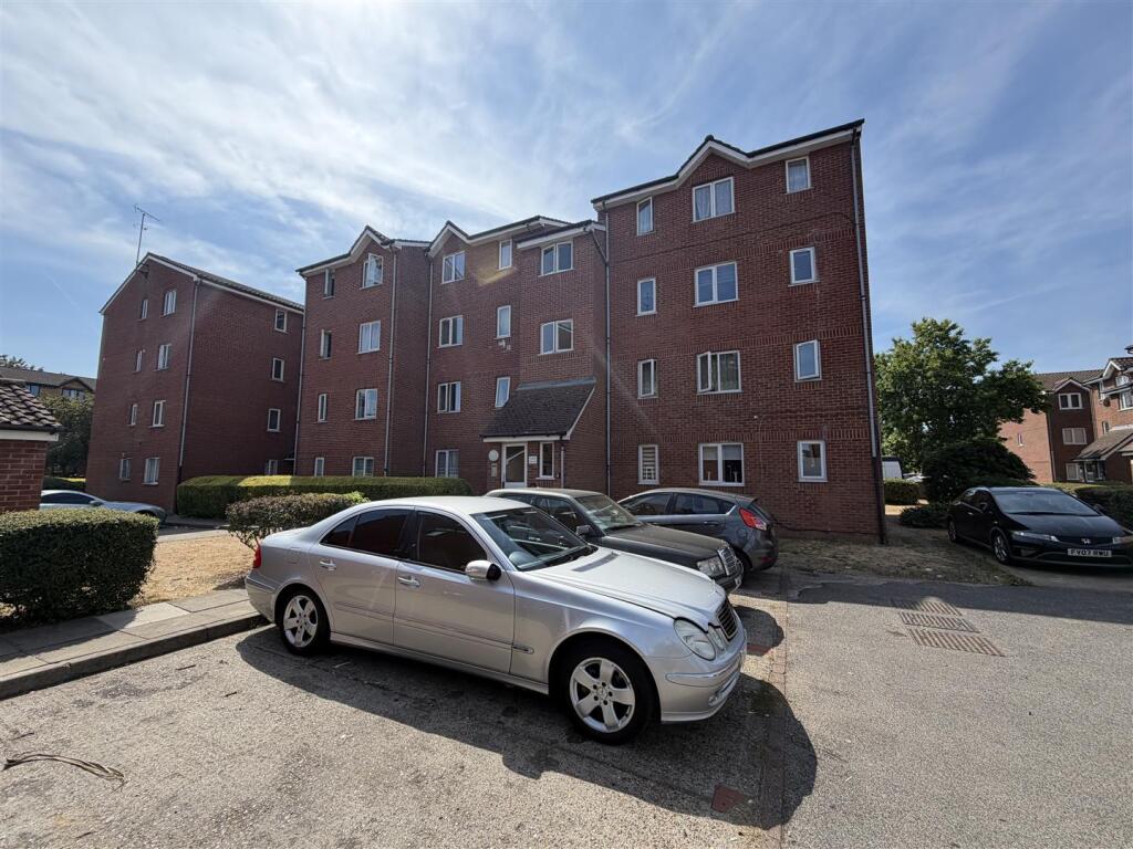 Main image of property: Linnet Close, Edmonton N9
