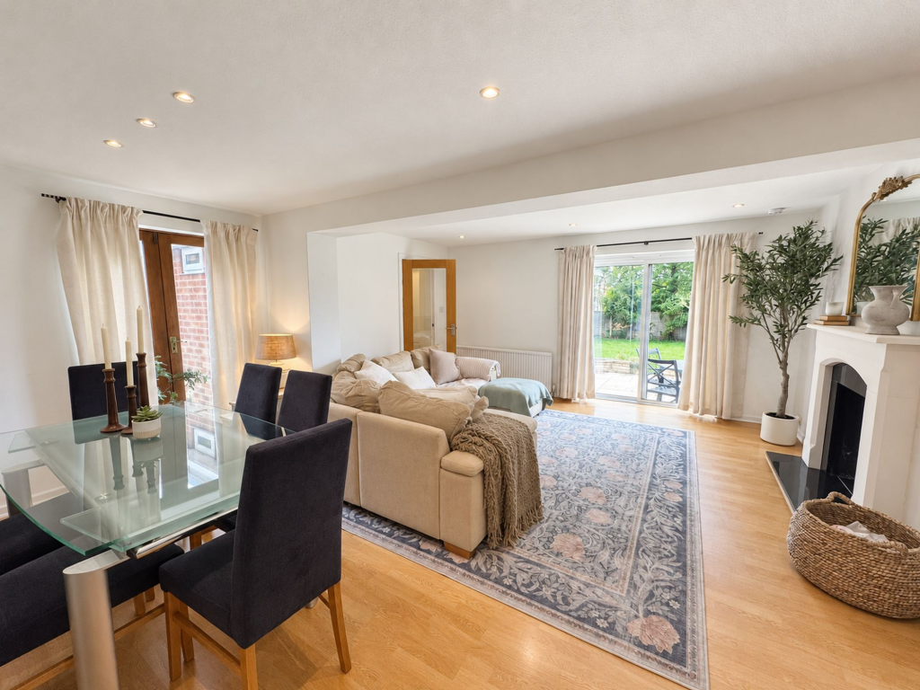 House in Stockport - View 5