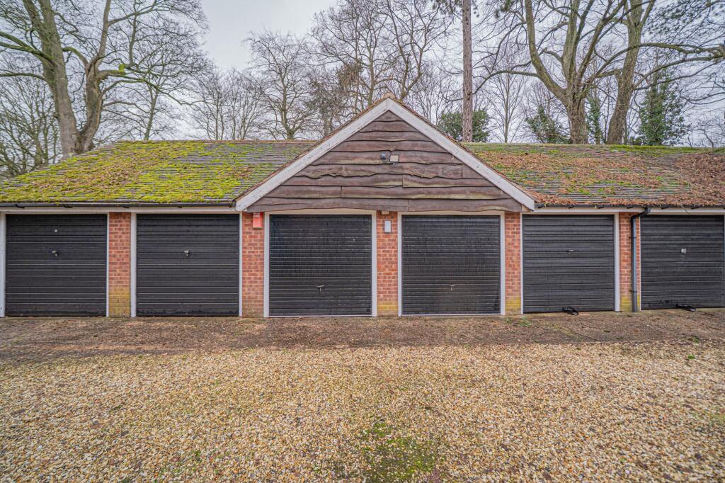 Additional image 28 of Warwick Road, Knowle, B93