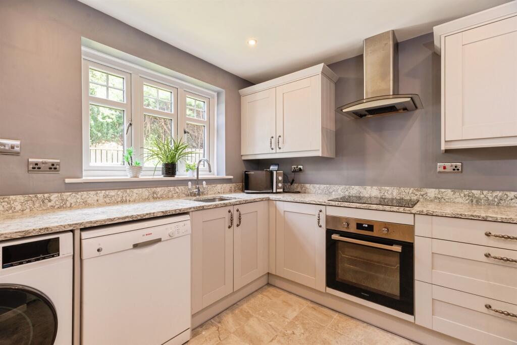 House in Middlesbrough - View 5