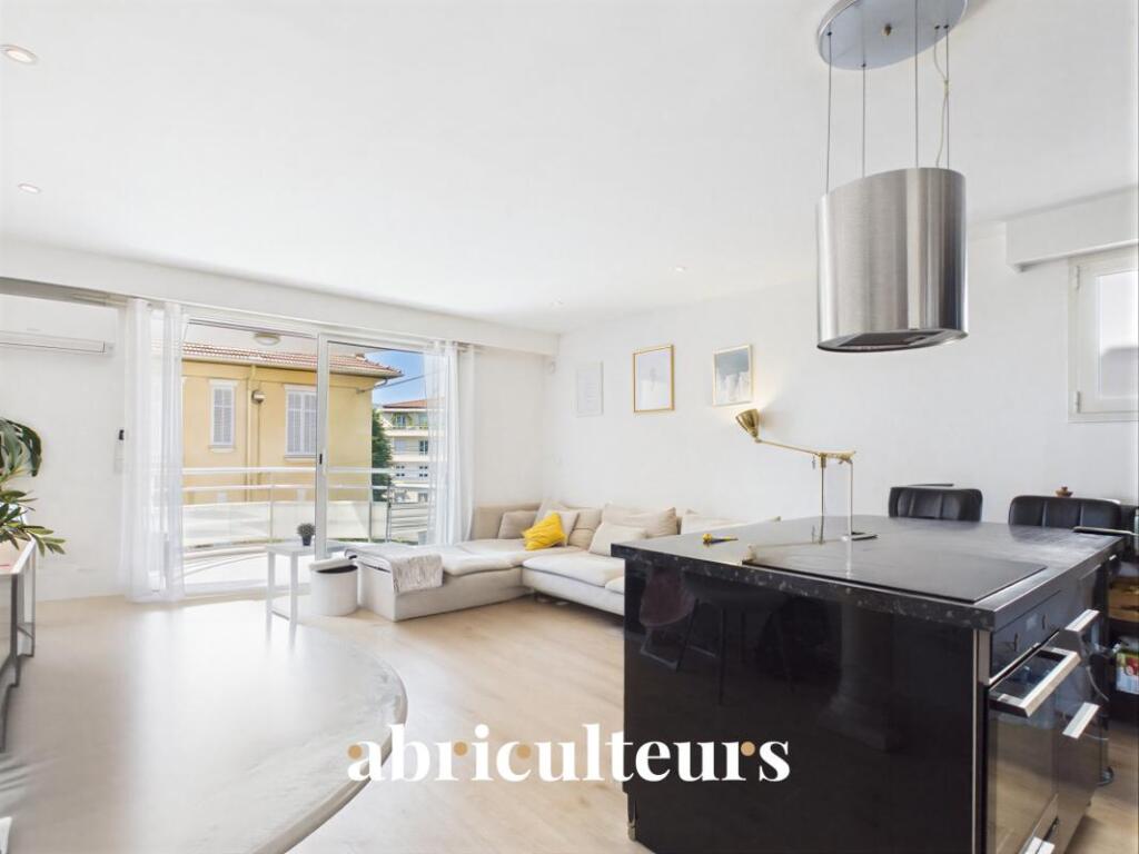 Main image of property: Provence-Alps-Cote d`Azur, Alpes-Maritimes, Le Cannet