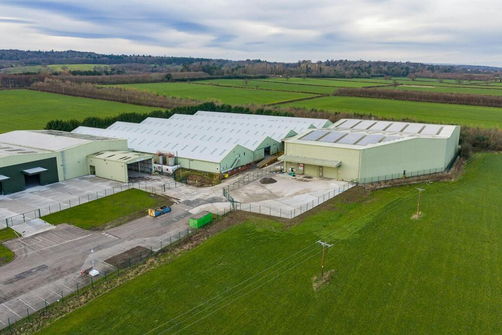 Spitfire Boardlink Hawarden WR-68.jpg