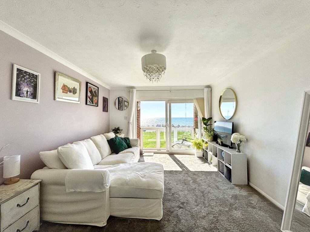 Apartment in Tonbridge - View 4
