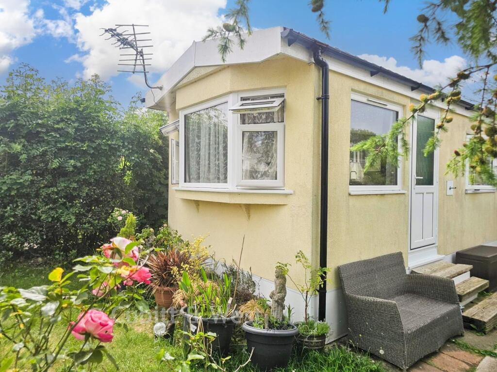 House in Mole Valley, Box Hill Village - View 2