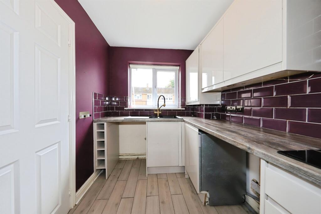 House in Wolverhampton - View 4