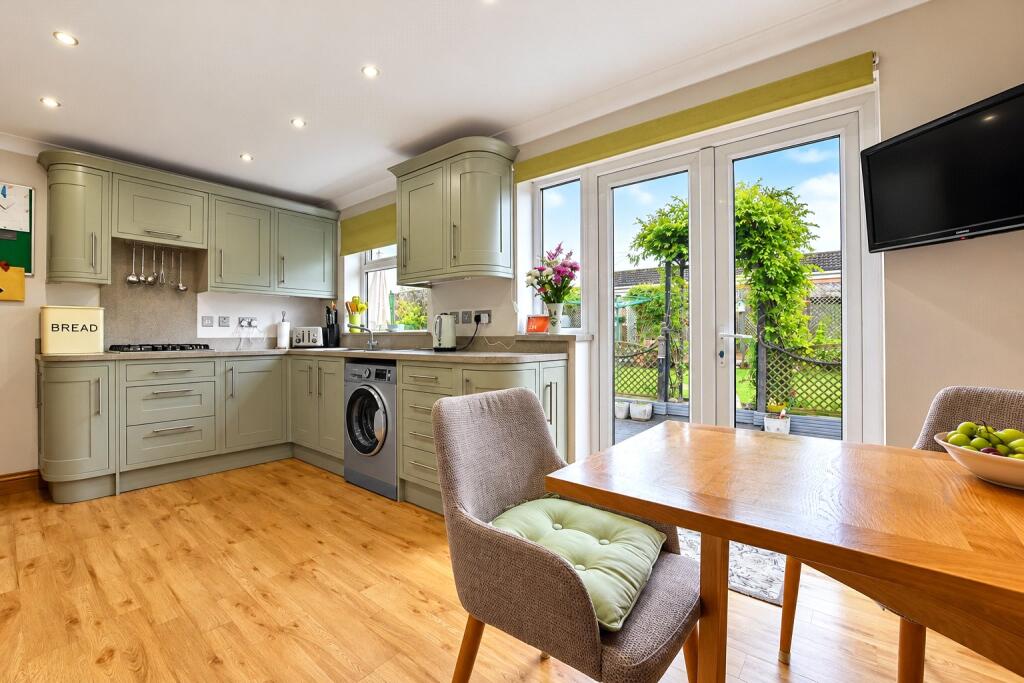 House in Northampton, Kingsthorpe - View 4