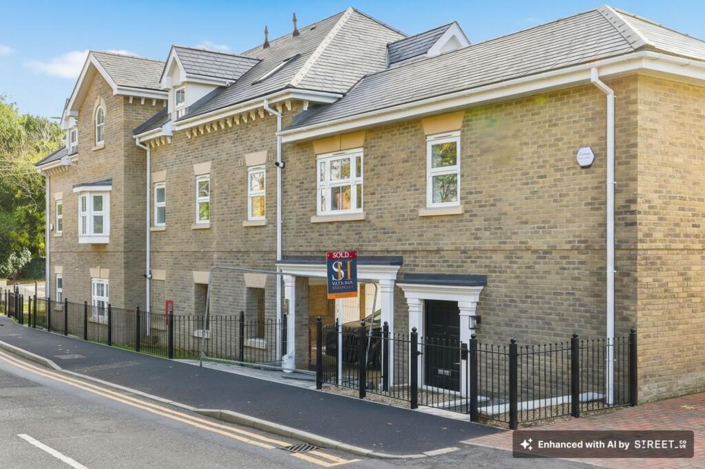 Main image of property: 61 Hadham Road, Bishop's Stortford, CM23