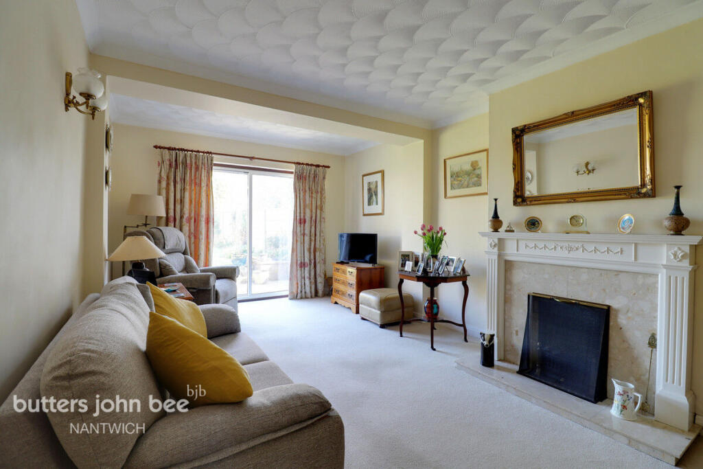 Wrexham Road, Nantwich photo 2