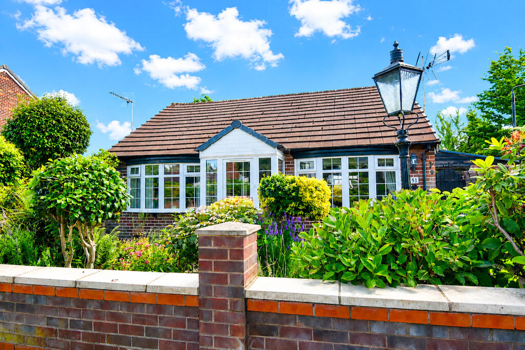 Main image of property: Davyhulme Road, Davyhulme, M41