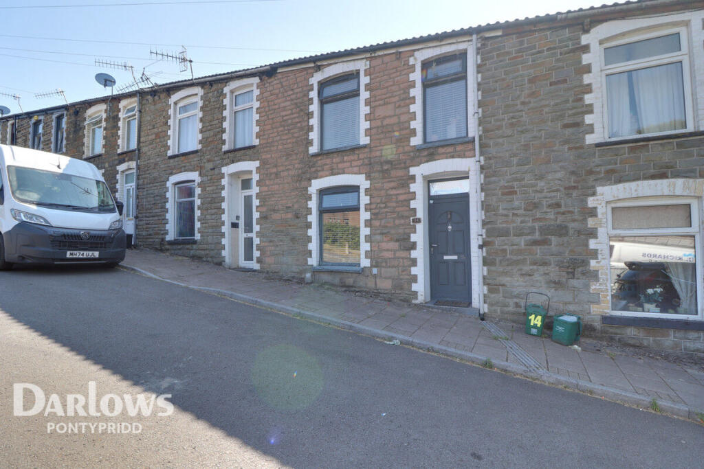 House in Pontypridd, Rhondda Cynon Taf - View 2
