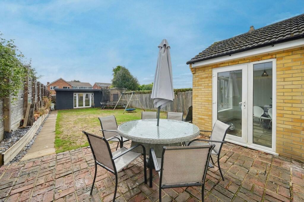 House in Bicester, Southwold - View 4