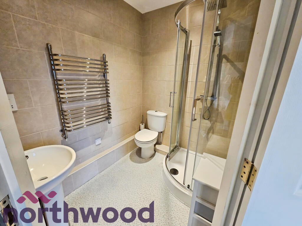 Apartment in Warrington, Centre Park, Howley - View 4