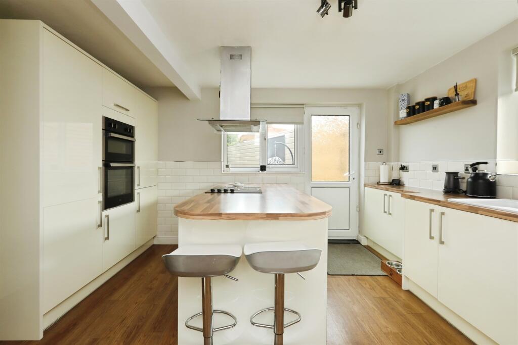 House in Doncaster, Harworth - View 4
