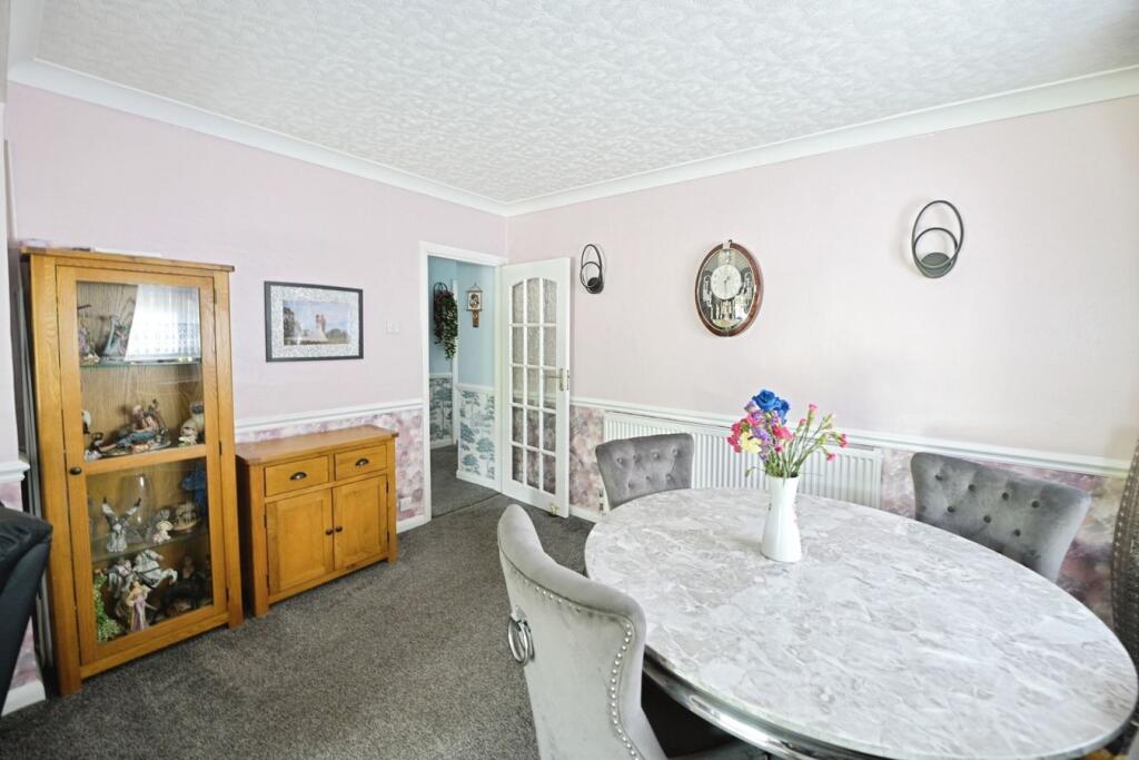 House in Romford - View 5