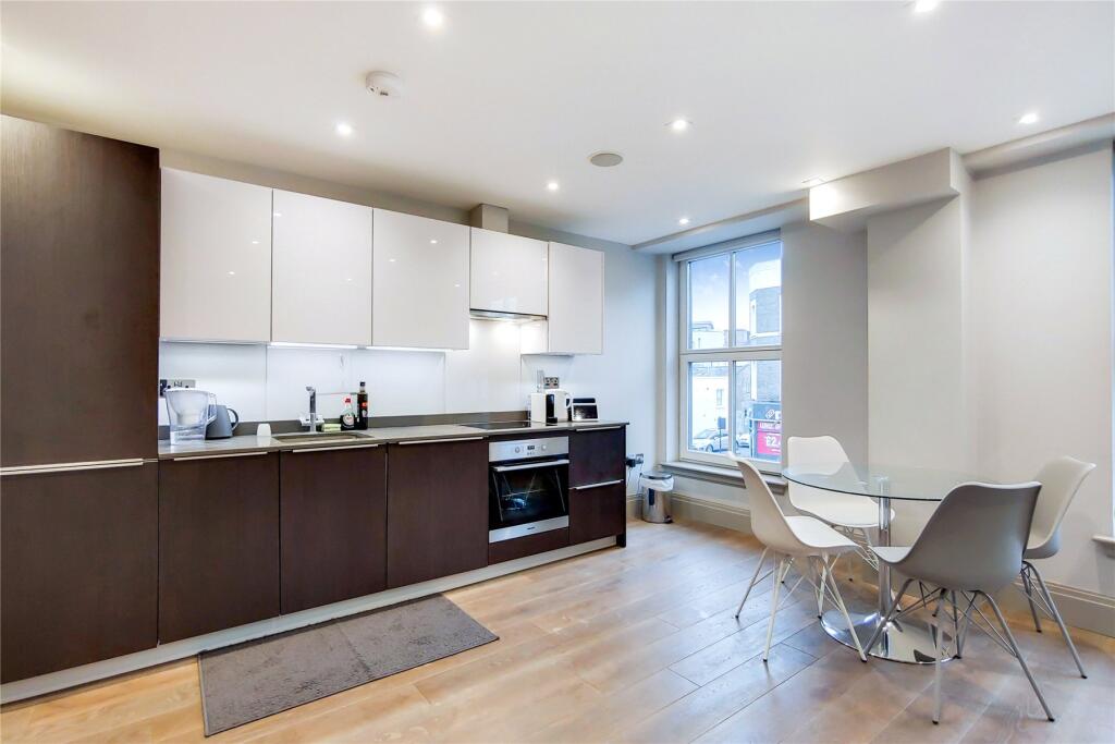 Apartment in London - View 2
