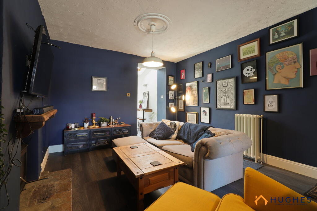 House in Sheffield, Ecclesfield - More