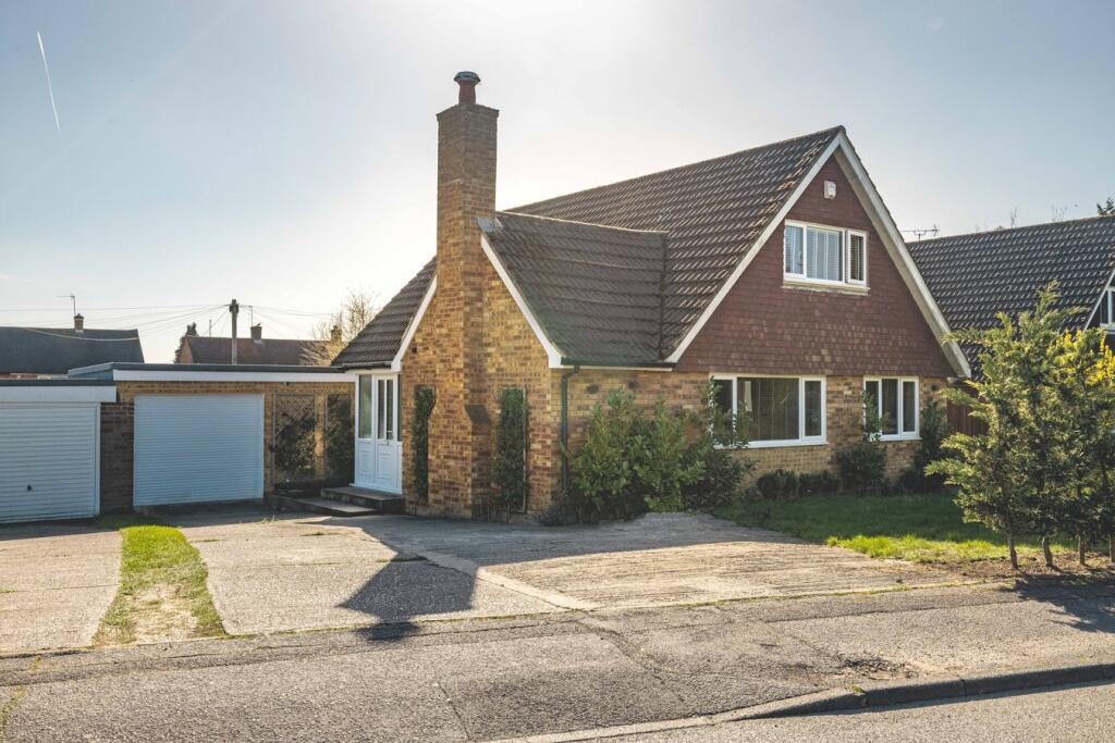 Main image of property: Farnham Lane, Farnham Royal, SL2