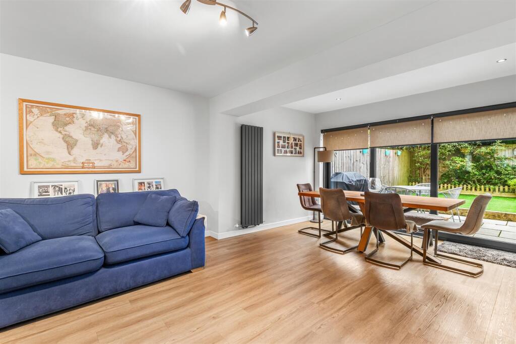 House in Leeds - View 5