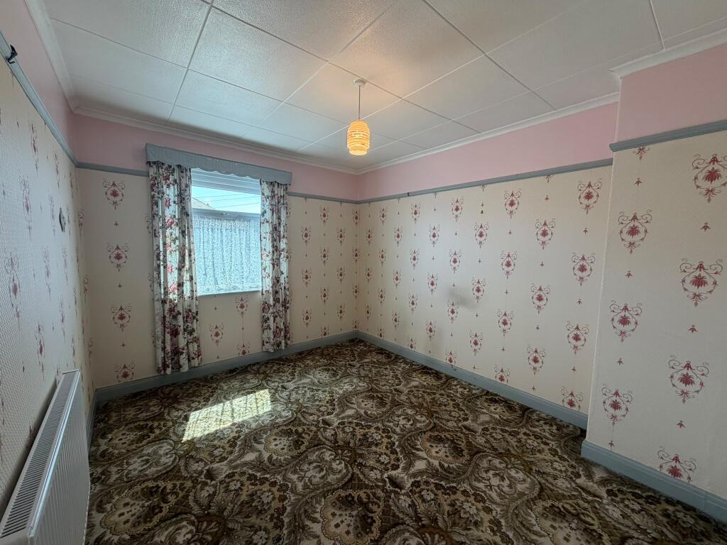 Regal Avenue, Blackpool photo 5