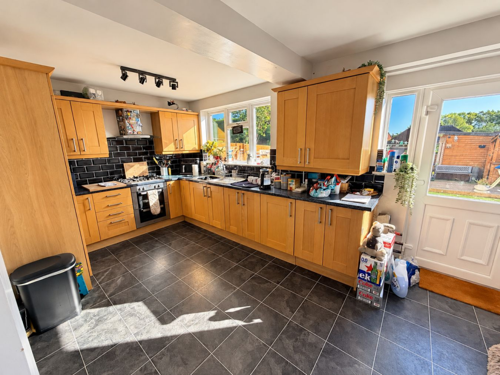 House in Wolverhampton, West Midlands - View 5