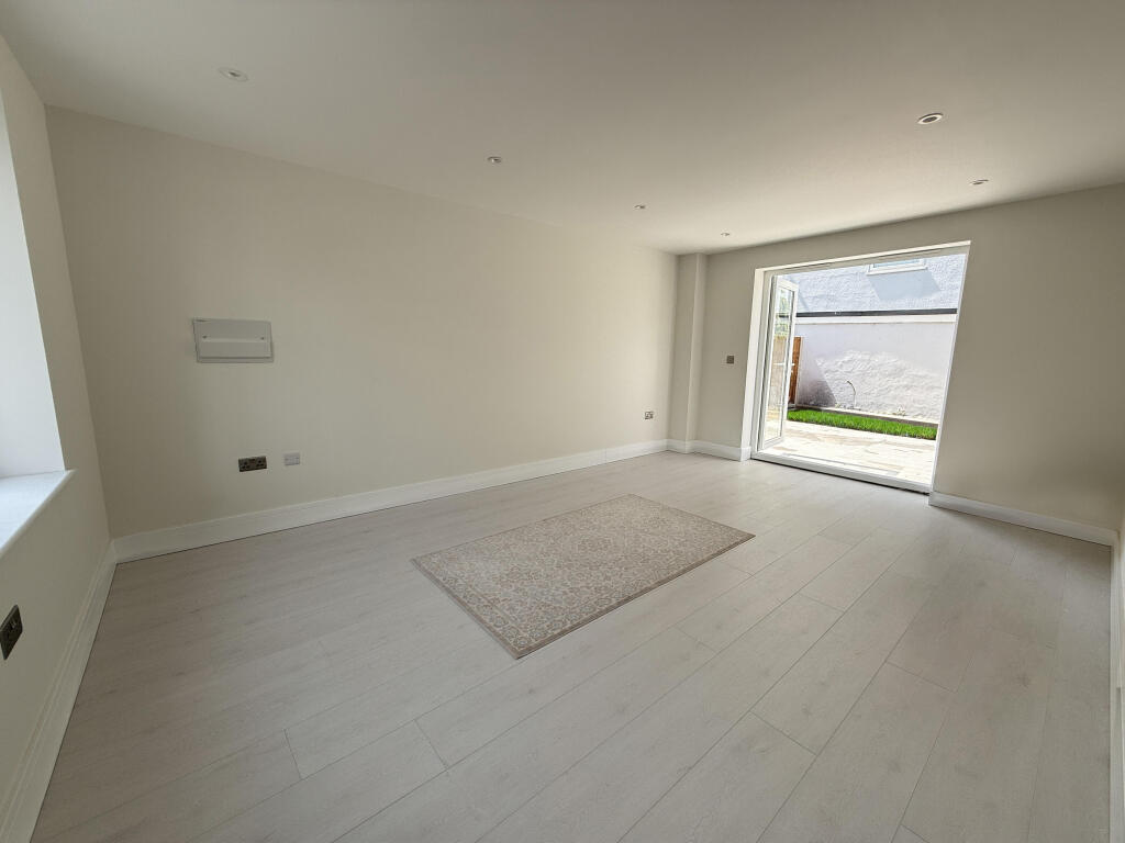 House in Chelmsford - View 5