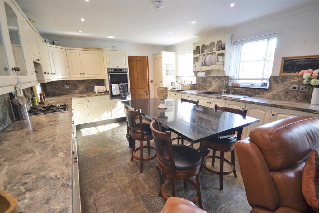 House in York - View 5
