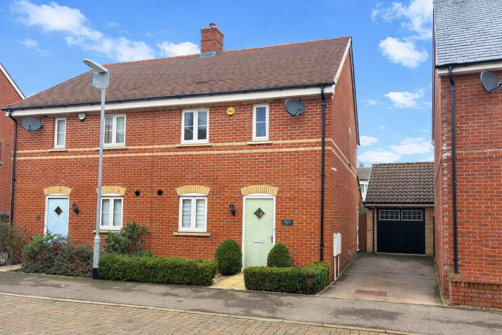 Main image of property: Meadowsweet Way, Stotfold, Hitchin, SG5