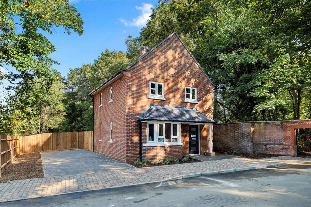 Main image of property: College Way, Weybridge, KT13