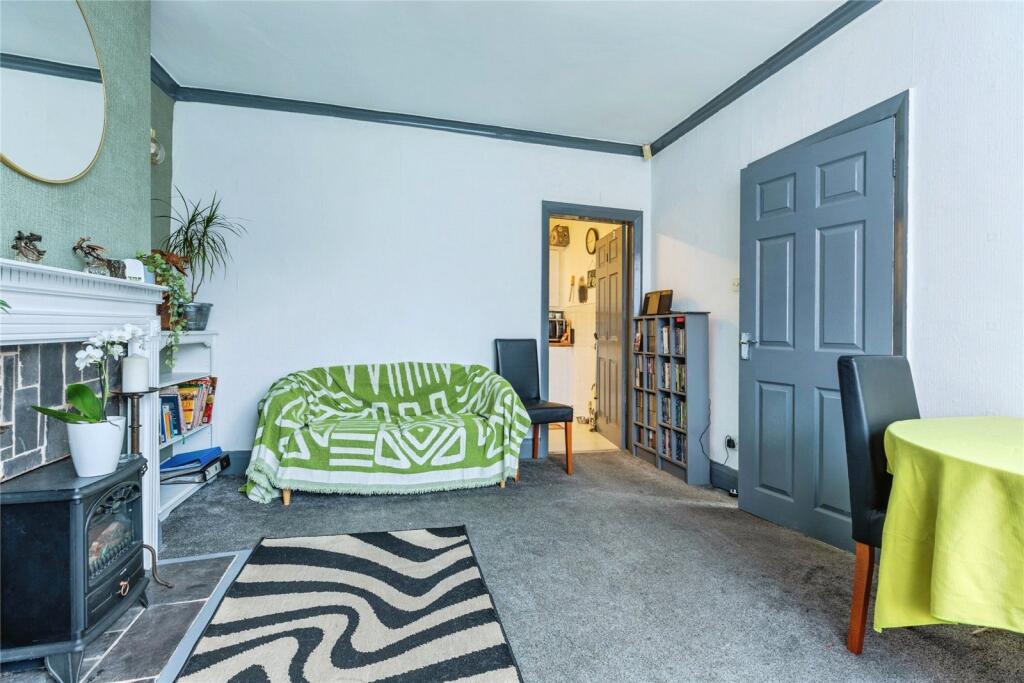 House in Rochdale, Greater Manchester - View 5