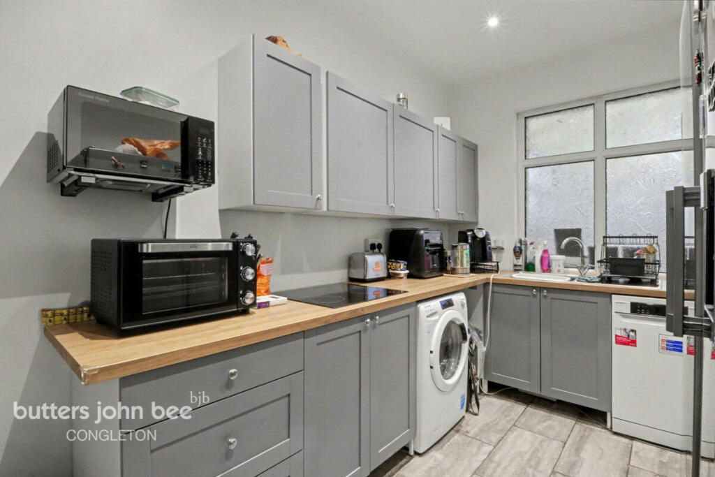 Wedgwood Lane, Gillow Heath, ST8 6RL photo 4