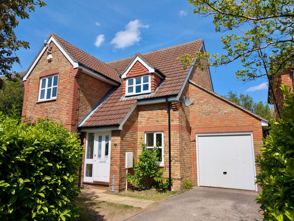 Main image of property: Woodhead Drive, Cambridge, CB4